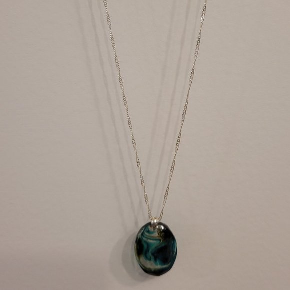 Handmade Necklace with silver plated twist chain - Picture 12 of 12